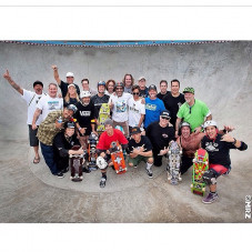 Skateboard history living it up at the @elgatoclassic #elgatoclassic yesterday and experiencing the true fountain of youth... May the body grow old, but keep the mind young at heart❤️ photo by @mrzzz -2015